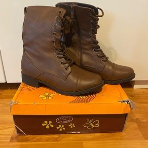 Women’s Boots